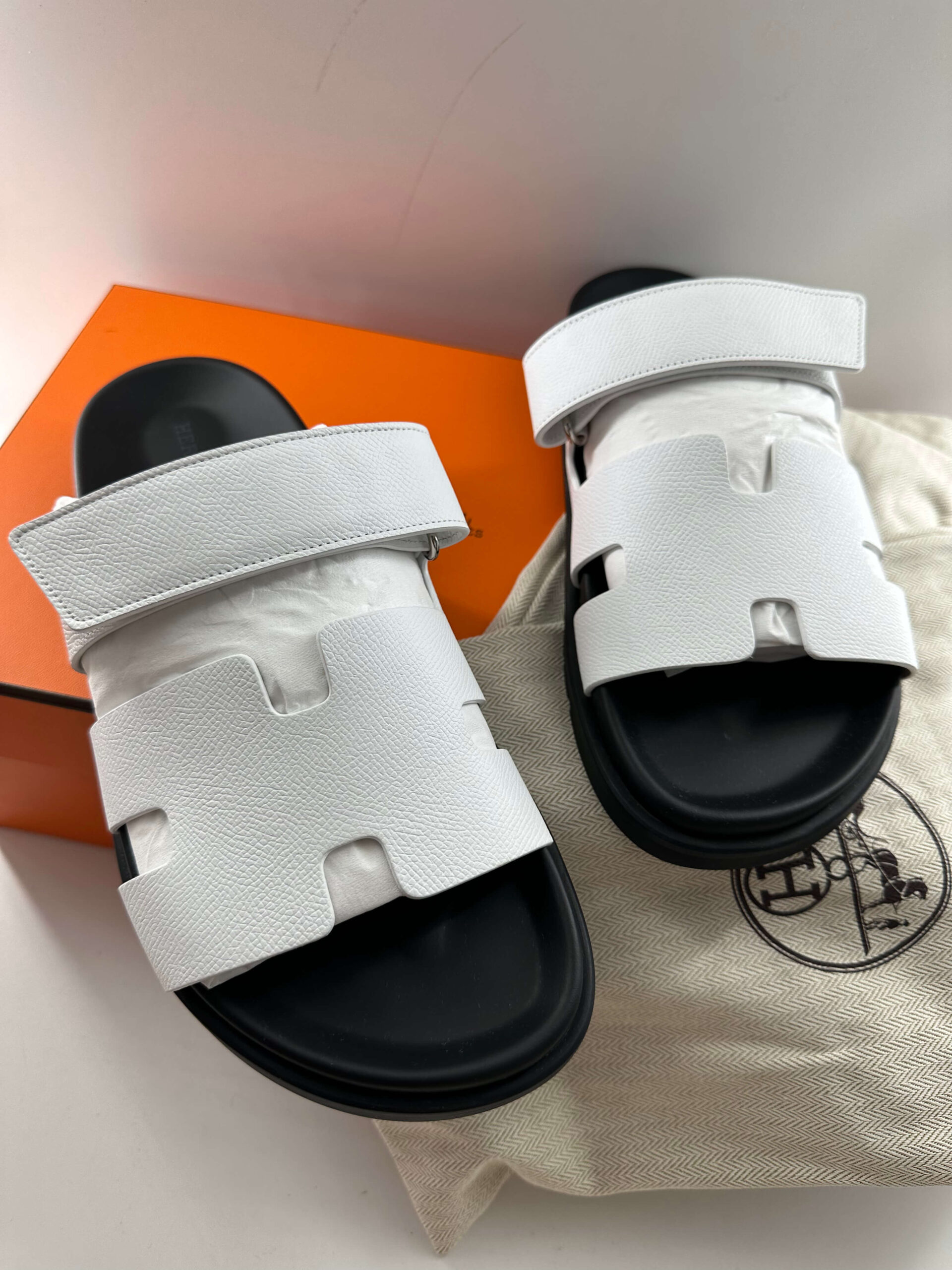 HERMES CHYPRE SANDAL 3