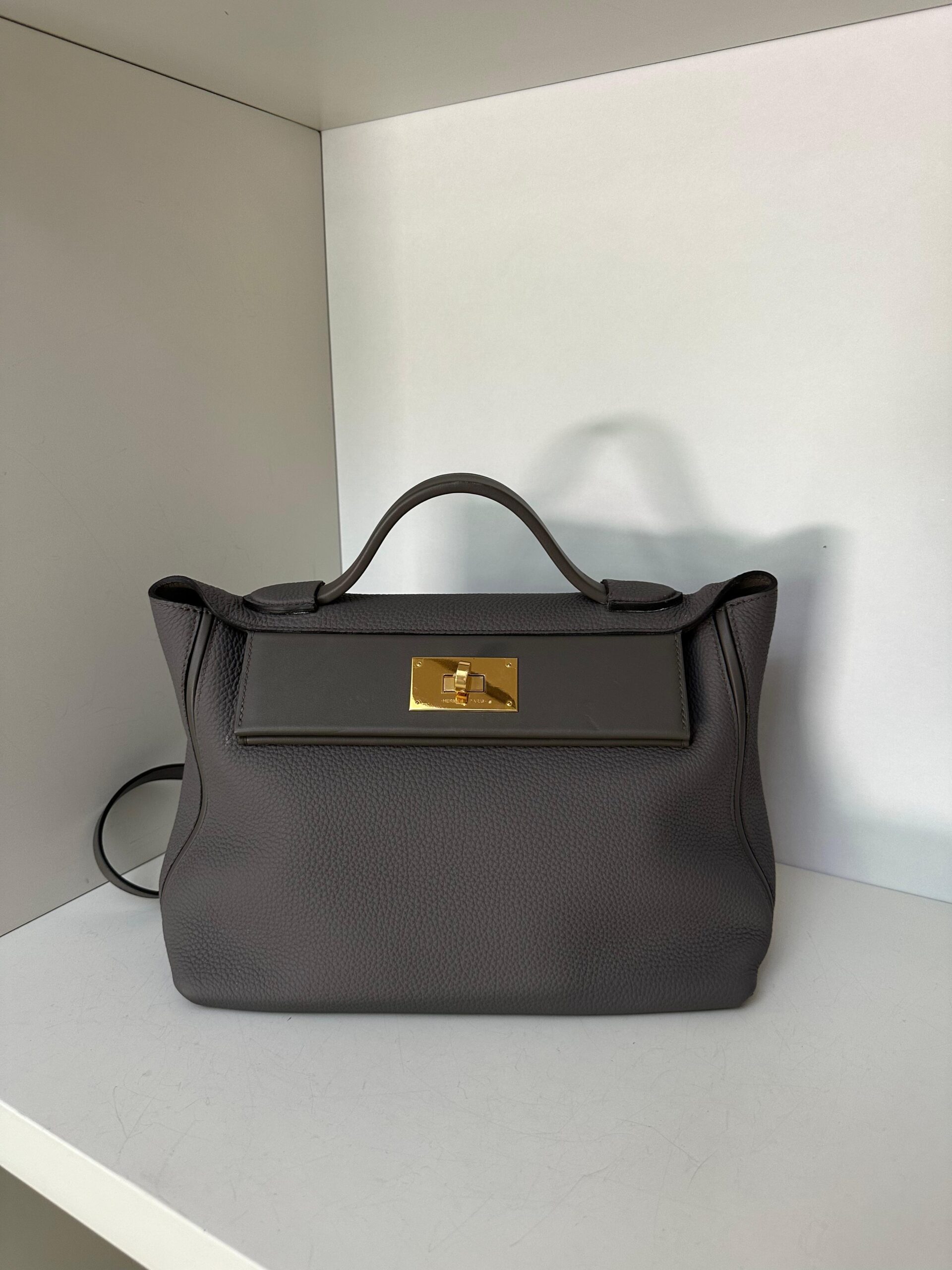 821e93c1-ed92-4706-95ba-35c74425ed0f