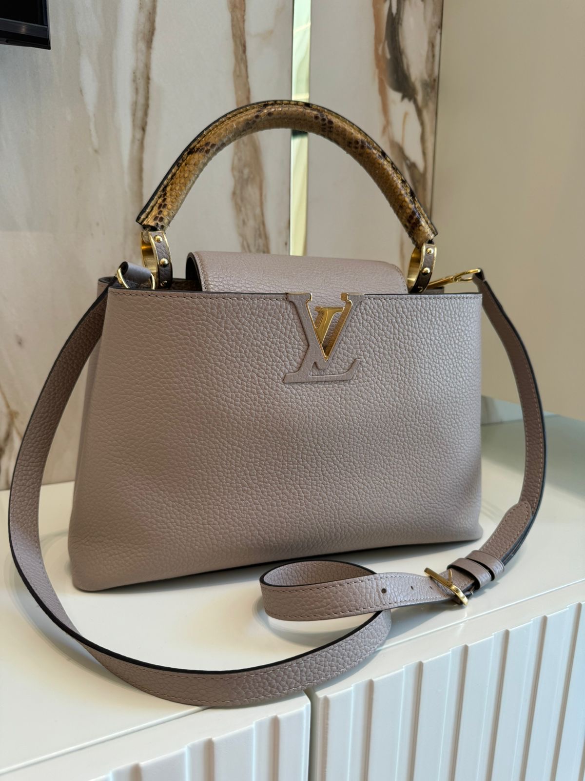 34be7df2-6501-4516-ae24-dbbe36b331b1