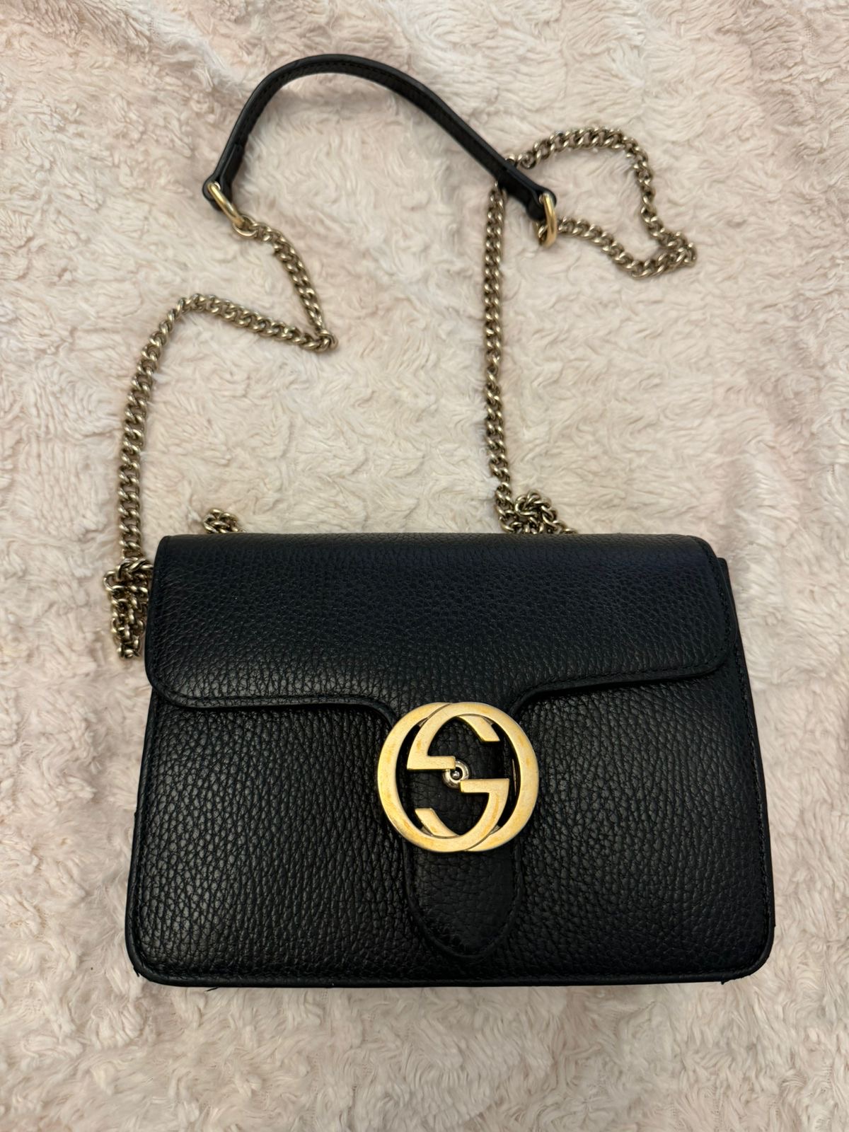 a8ec322f-73a3-4e5d-a748-522ba86ae48f